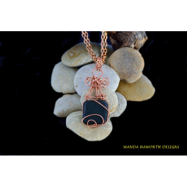 Black onyx pendant