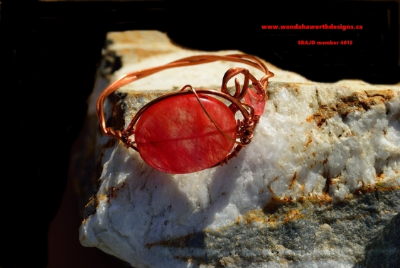 strawberry_quartz_copper_scroll_bracelet.jpg
