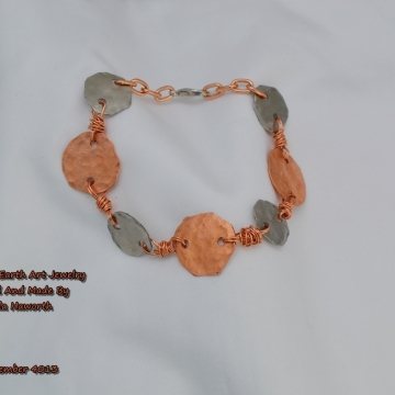 copper_and_stainless_bracelet.jpg
